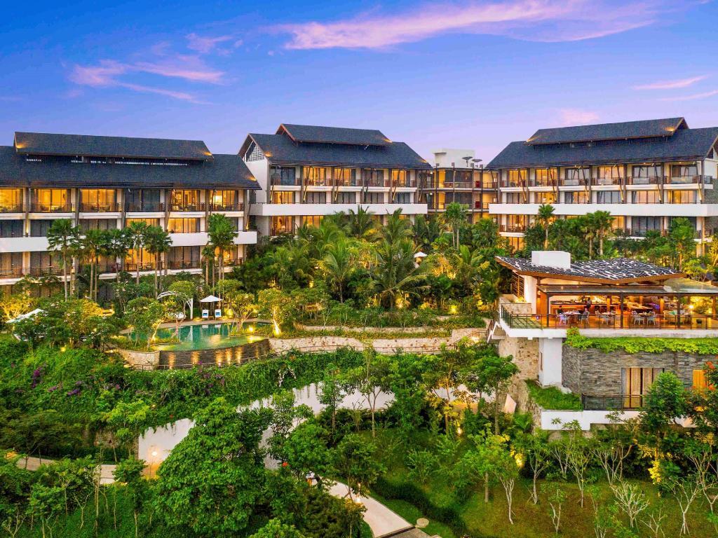 Pullman Ciawi Vimala Hills Resort Spa and Convention